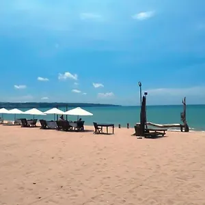 Happy Индонезия
